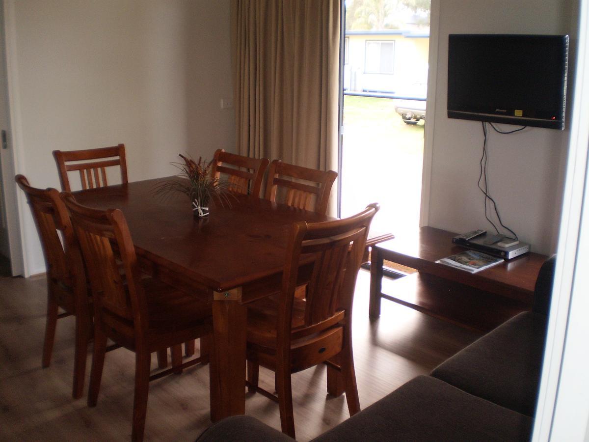 Koonwarra Holiday Park Lakes Entrance Exterior foto